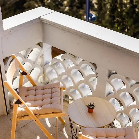 Viewpoint * تيرانا